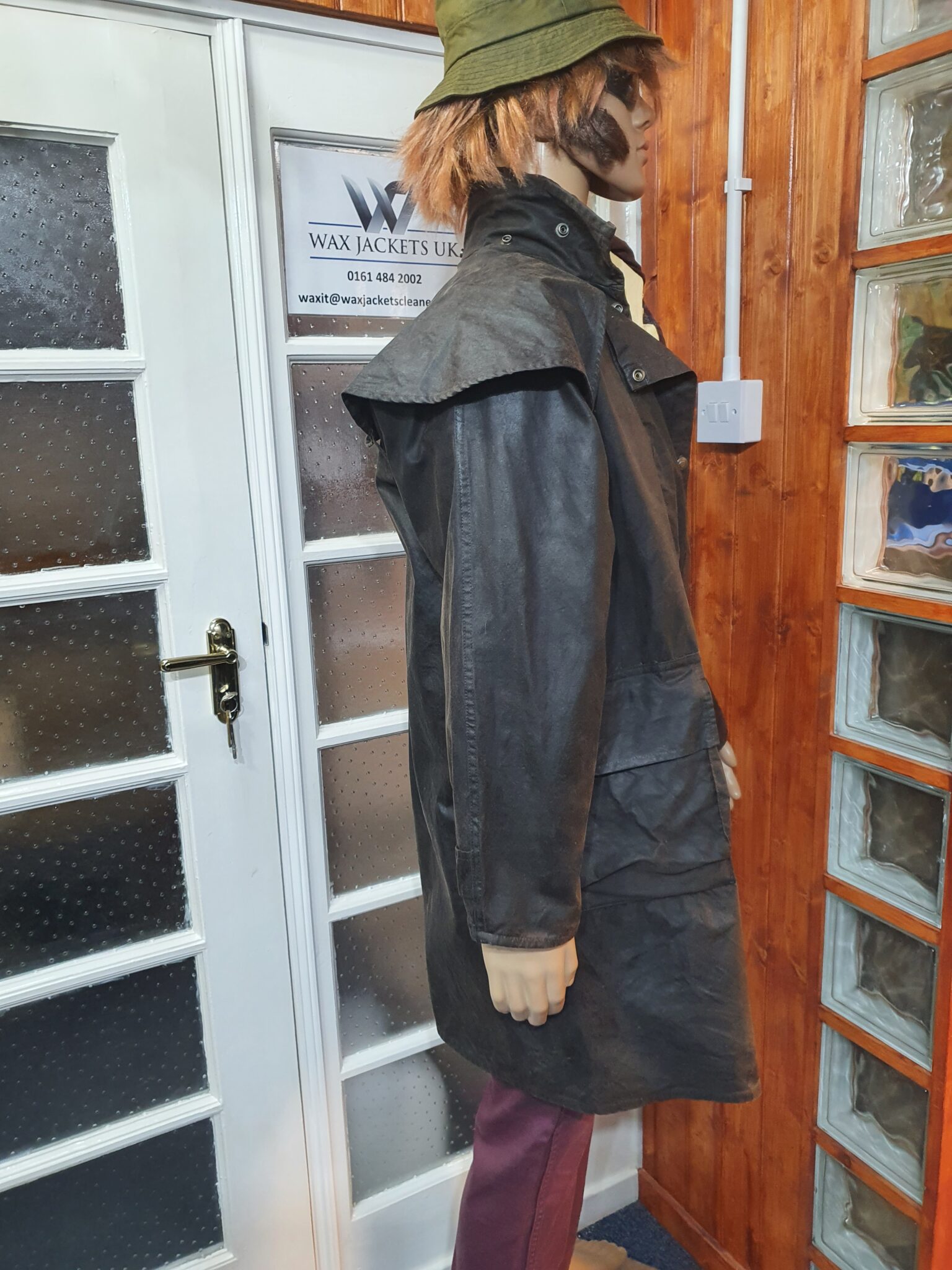 DrizaBone Long Coat Brown L Wax Jackets Cleaned